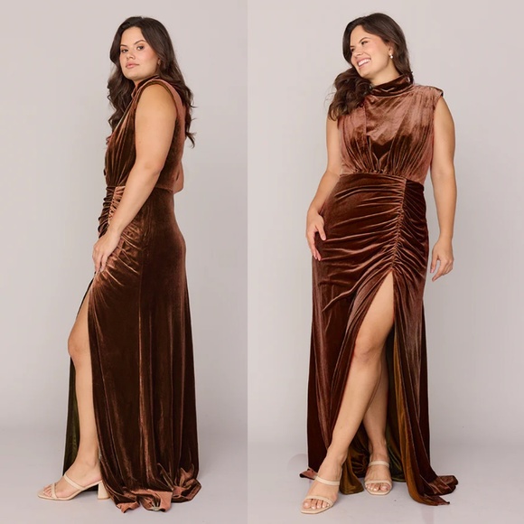 Revelry Dresses & Skirts - ✨✨REVELRY Beck Velvet Dress RUST Full Length Party Portraits Wedding FALL sz 20